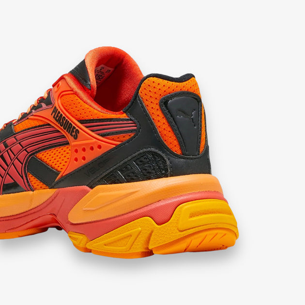 Puma x Pleasures Velophasis Layers Cayenne Pepper Astro Red  display picture 1