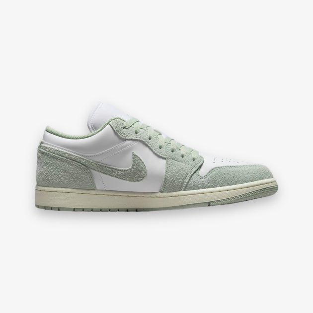 Air Jordan 1 Low SE (GS) White Seafoam Sail FN9137-131 – Sneaker Junkies