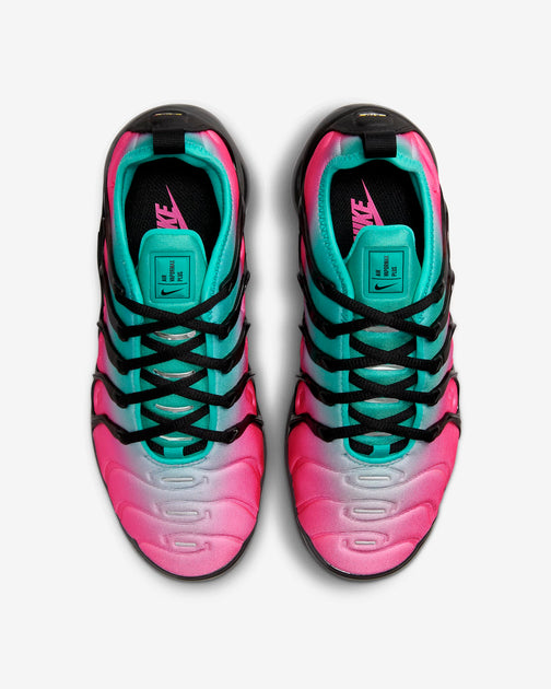 Women's Nike Air Vapormax Plus Pink Blast Clear Jade Black FN7175 - Main Image