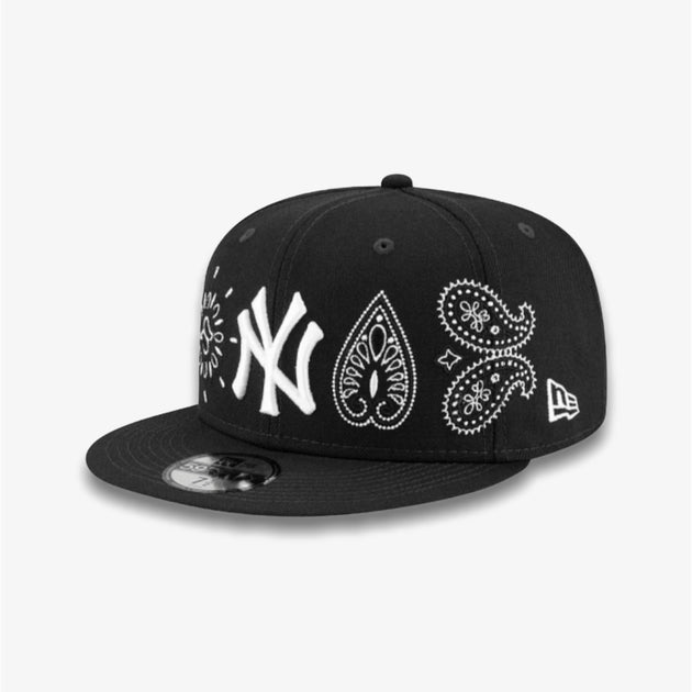New Era New York Yankees Fitted Bandana Black – Sneaker Junkies