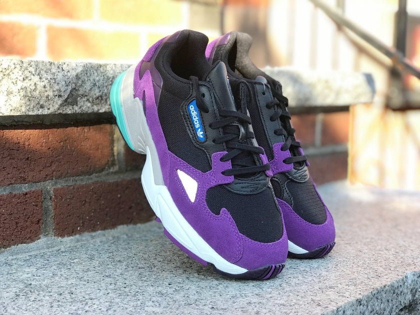 hypotese banner reagere Adidas Womens Falcon W Black white purple CG6216 – Sneaker Junkies
