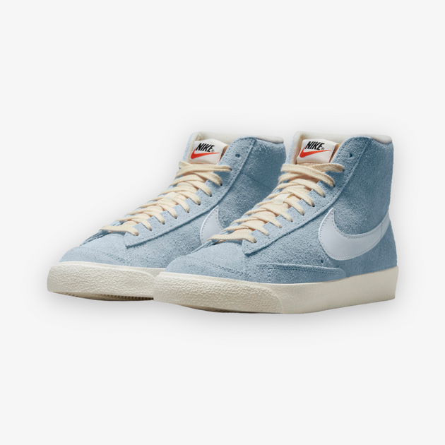 sky blue nike blazer