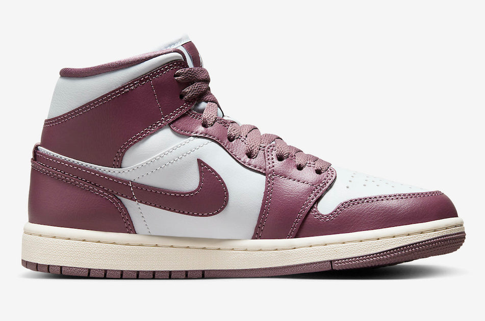 Women's Air Jordan 1 Mid Pure Platinum Sky J Mauve Sail BQ6472-050 ...