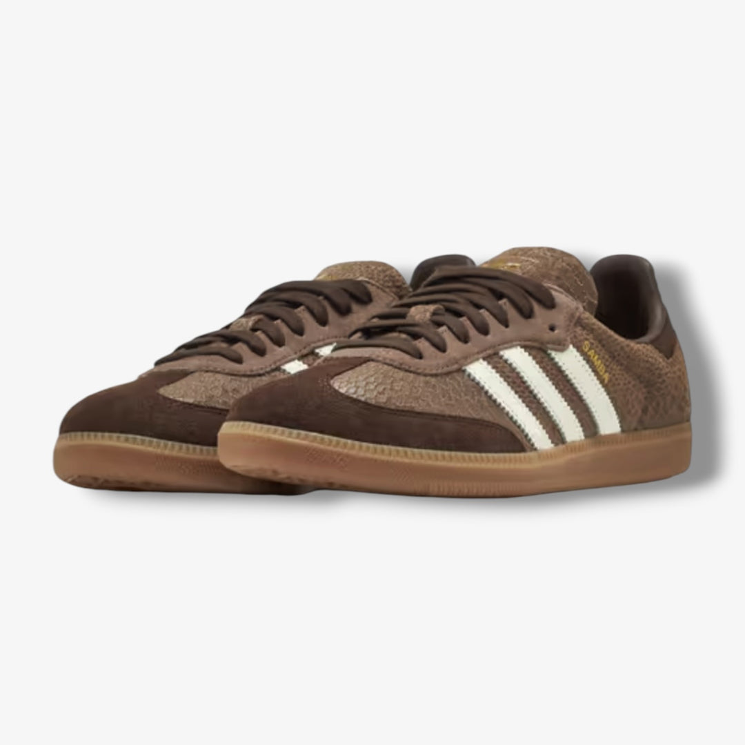 Adidas Earth Strata Off White Gum KK3273 – Sneaker Junkies