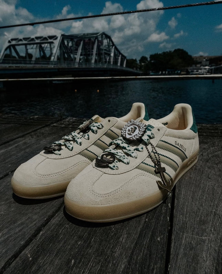 Adidas Gazelle Indoor X Sneaker Junkies "Clam Chowder" IH1392 warvan clay cgreen