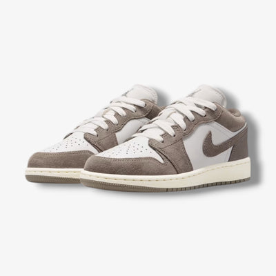 Air Jordan 1 Low (GS) Olive Grey Enigma Stone 553560-026 – Sneaker