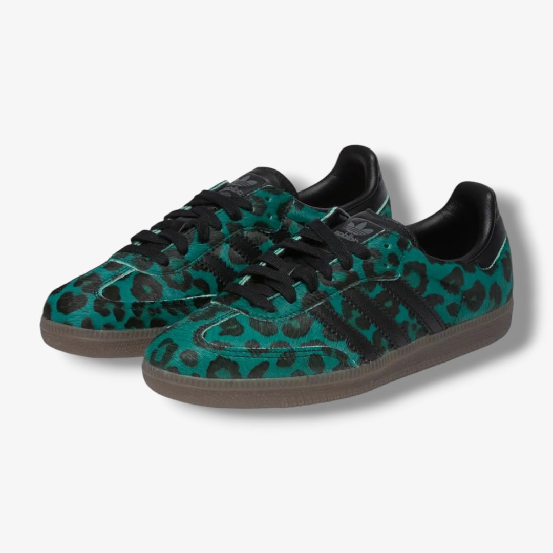 adidas gazelle silver green womens ADIDAS ORIGINALS GAZELLE LO PRO W – Simple Caracters main image 1
