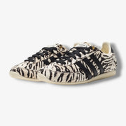 Adidas Womens Japan Off White Core Black Core Black Zebra KI6544 – Sneaker  Junkies
