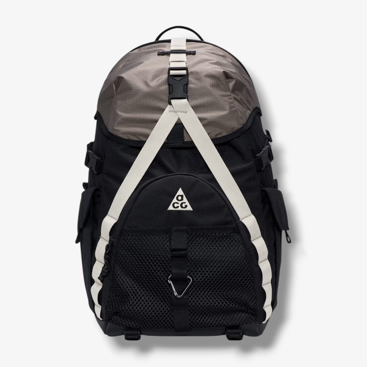 dark grey nike backpack Nike ACG 'Daymax' Backpack Black/Grey