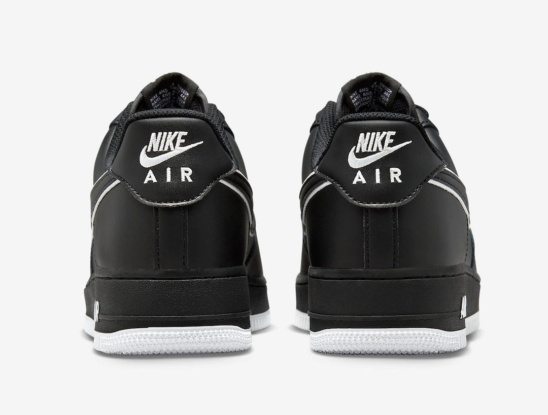 air force 1 black with white stripe