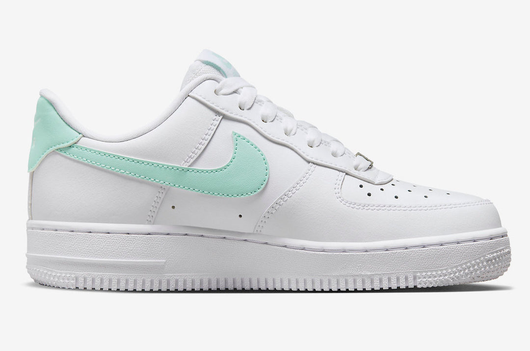NIKE WMNS AIR FORCE  エアフォース1 DD8959-113 Women's Nike Air Force 1 '07 White Jade Ice DD8959-113 – Sneaker