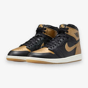 AIR JORDAN 1 RETRO HIGH OG "BLACK AND GOLD" BLACK/METALLIC GOLD-SAIL  DZ5485-071