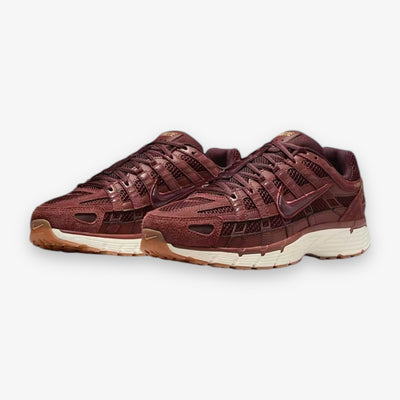 Nike P-6000 SE Dark Pony burgundy crush HF0015-200