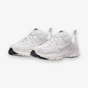 Nike Vomero 5 GS White Vast Grey Black Sail Grade School HF6998-100