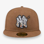 New Era NY Yankees Fitted Logo Scribble Brown