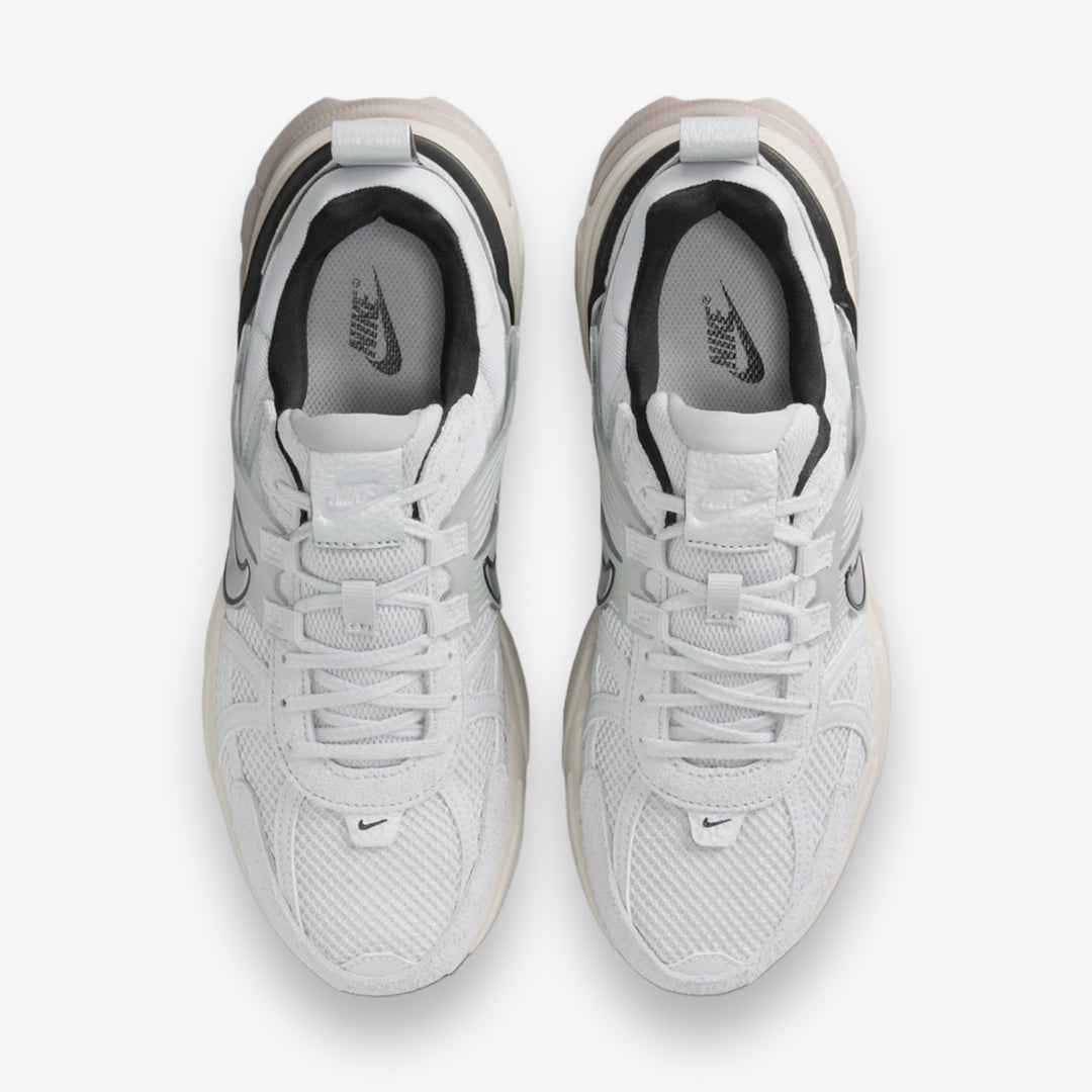 レイラ2 Nike V2K Run Pure Platinum Chrome W - FN6703-002 | eBay