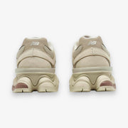 New Balance U9060ZGC Beige green womens