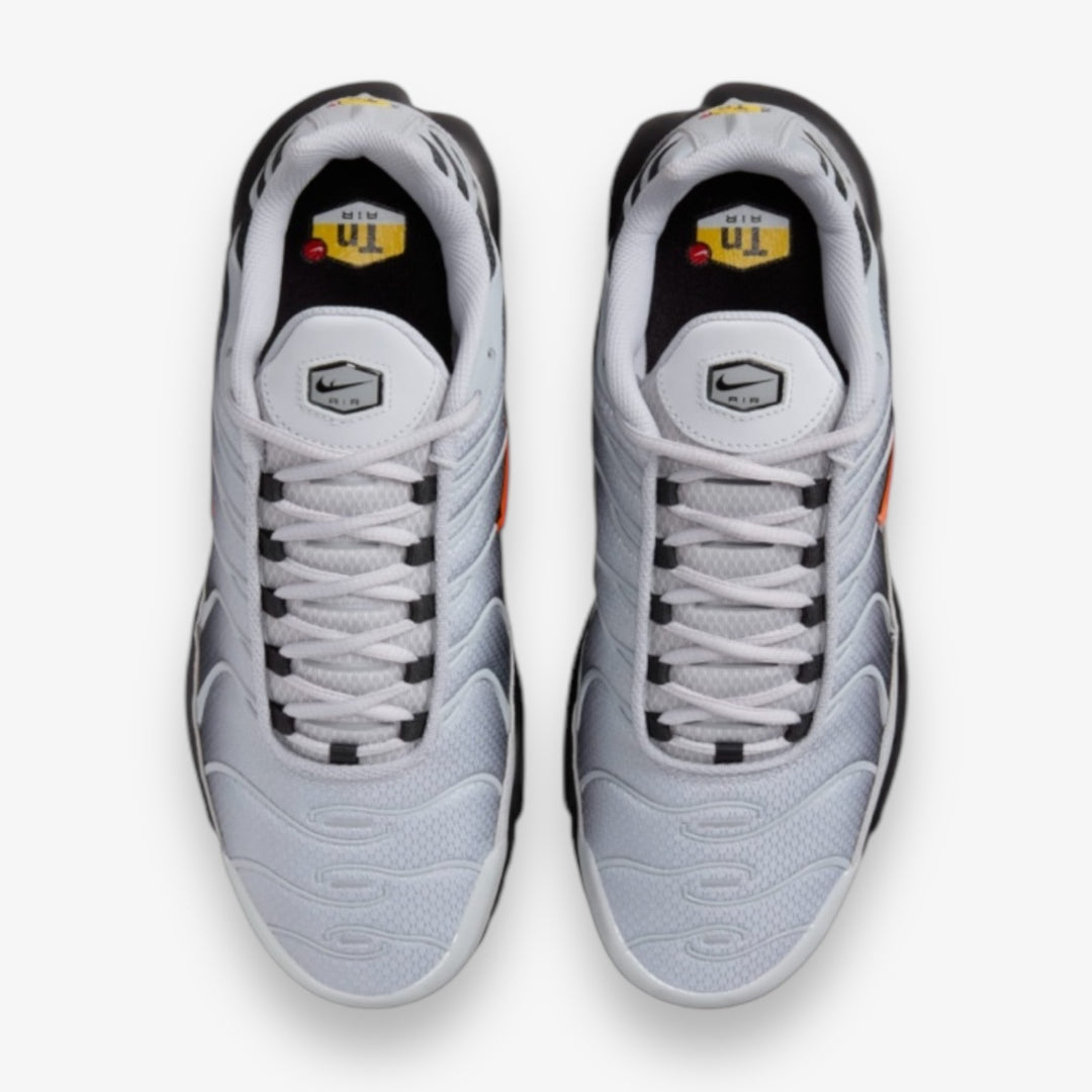 Nike Air Max Plus Wolf Grey Picante Red Black DM0032-011 – Sneaker