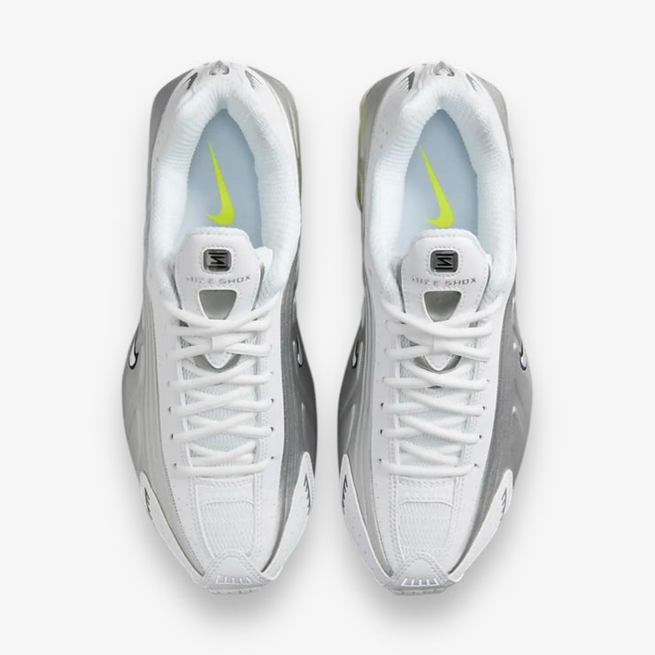 Nike Womens Shox R4 White Metallic Silver AR3565-102