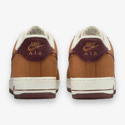 NIKE AIR FORCE 1 '07 LV8 LT BRITISH TAN/BURGUNDY CRUSH FQ8713-200