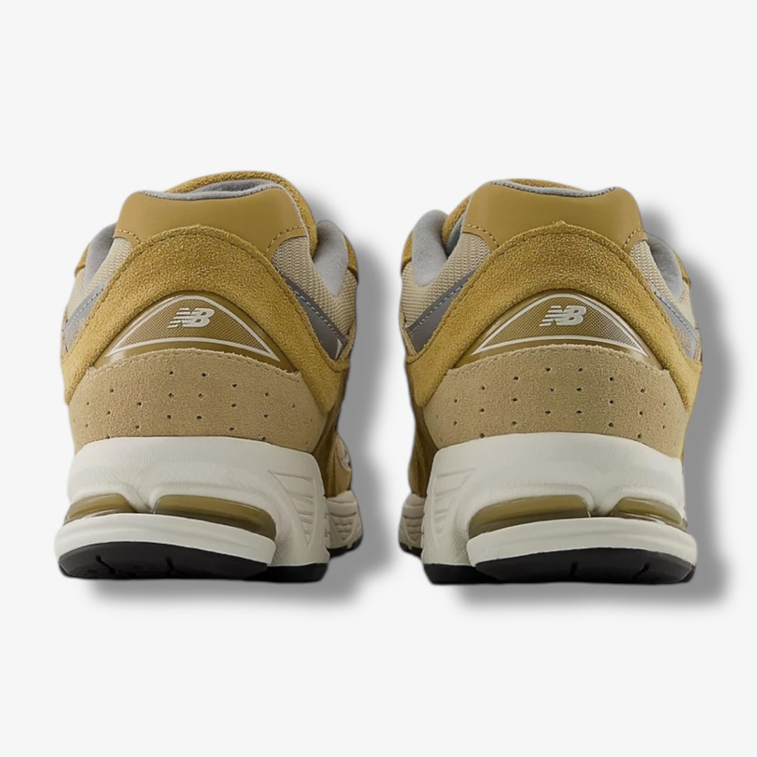 New Balance U2002RCE Beige Beige – Sneaker Junkies