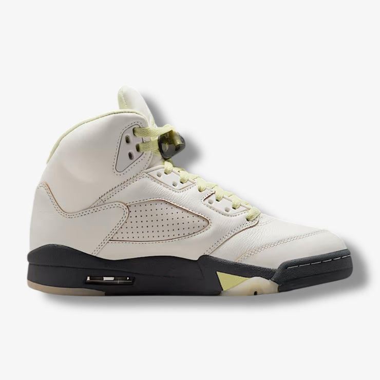 wmns Air Jordan 5 Retro "Luminous Green and Sail" IM7592-130