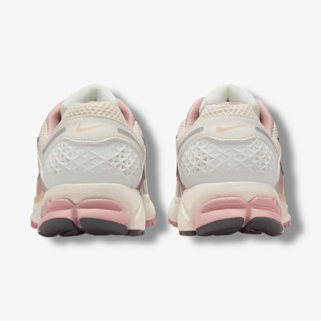 Women's Nike Zoom Vomero 5 Sail Pearl White Particle Pink HF1877