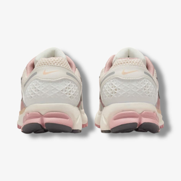 Women's Nike Zoom Vomero 5 Sail Pearl White Particle Pink HF1877-102
