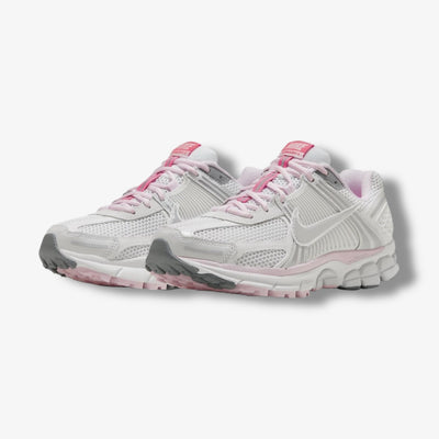 Women's Nike Zoom Vomero 5 Photon Dust Metallic Silver FN3695-001