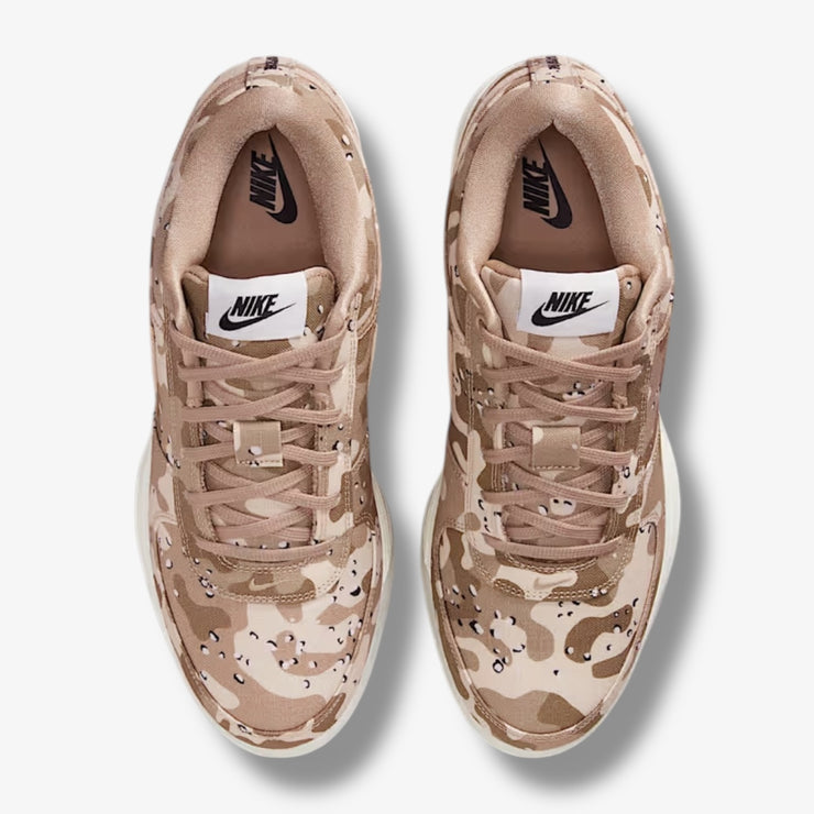 Nike Book 1 SE 