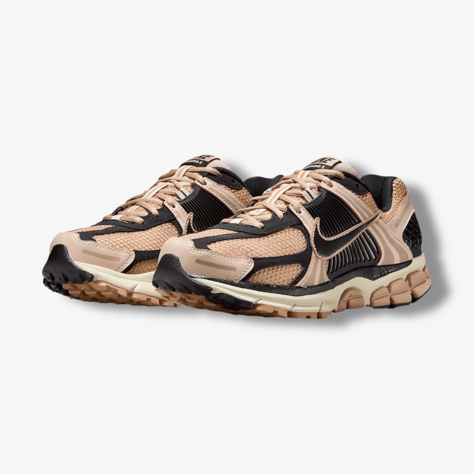 ボムギュ Women's Nike Zoom Vomero 5 Sanddrift Black Hemp White FJ2028-106