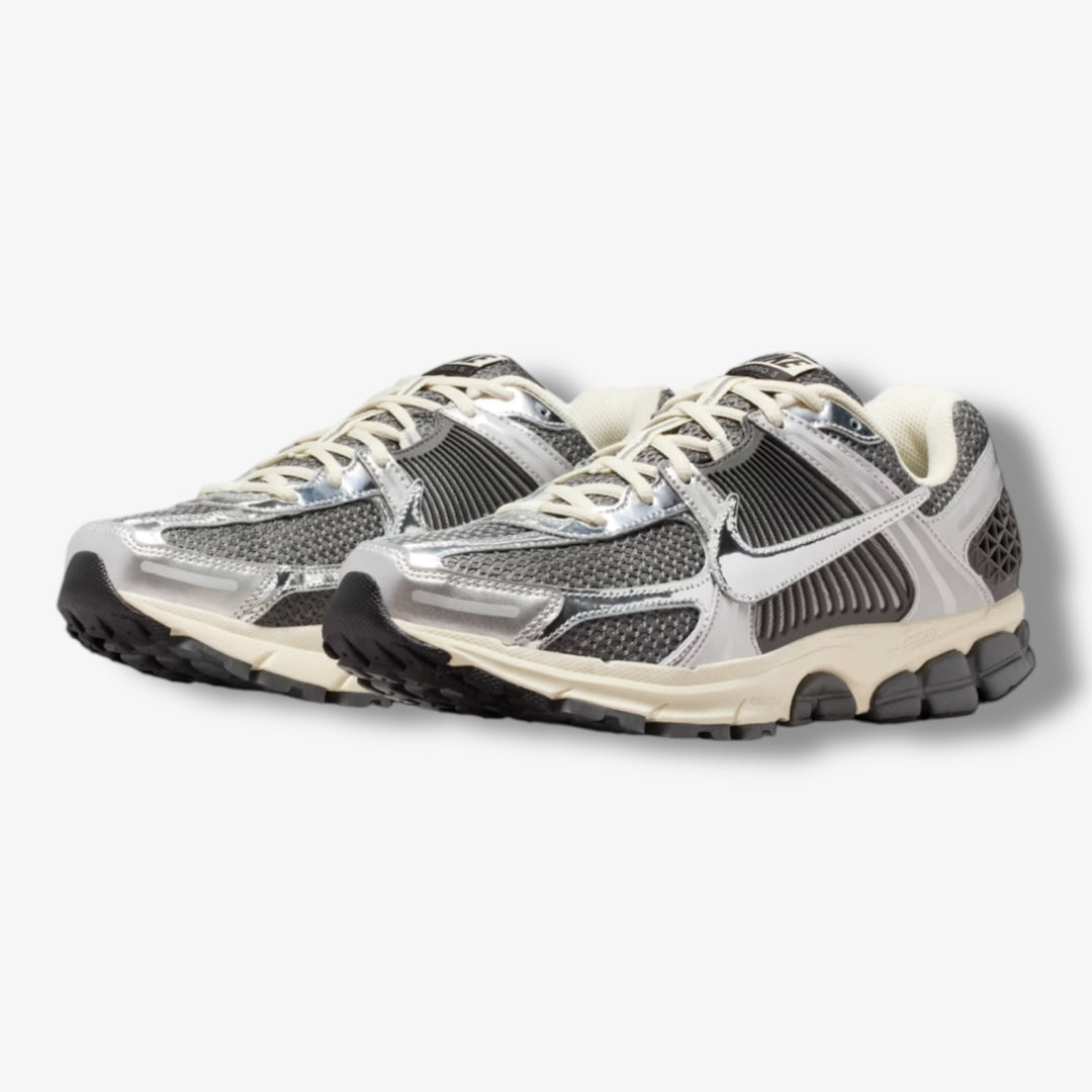 Nike Zoom Vomero 5 Iron Grey Chrome IM3486-001 – Sneaker Junkies