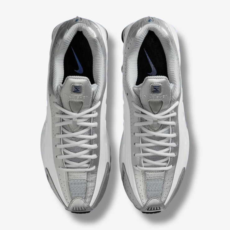 Nike Shox R4 White Metallic Silver HQ1988-102 – Sneaker Junkies display picture 1