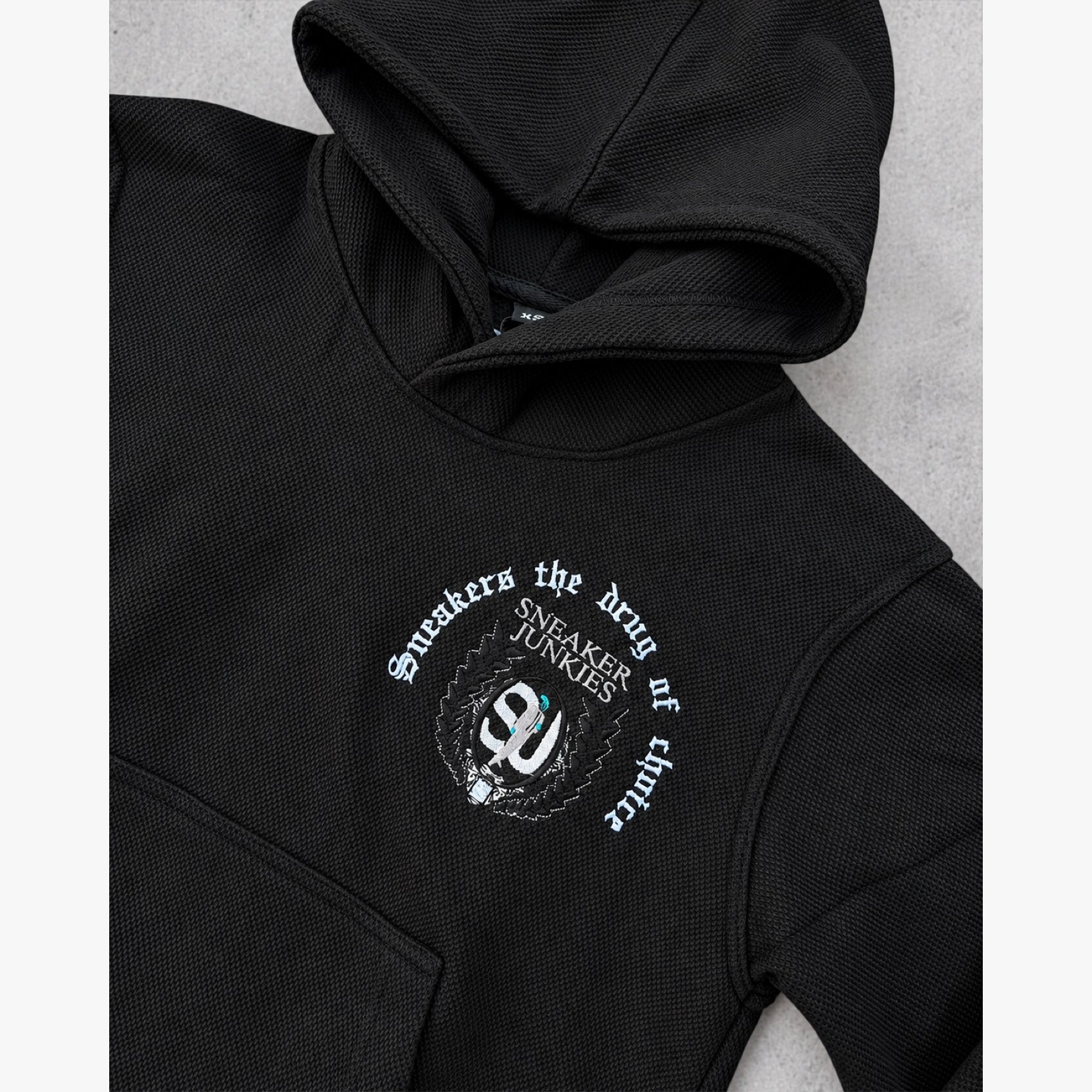Sneaker Junkies Addicted hoodie Black Yellow