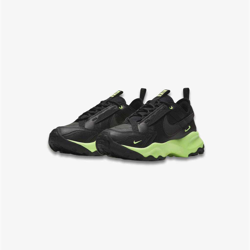 Nike Womens TC 7900 Black Ghost Green DD9681-001 – Sneaker Junkies