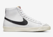 Nike Blazer Mid '77 VNTG White Chlorophyll Black Sail BQ6806-116