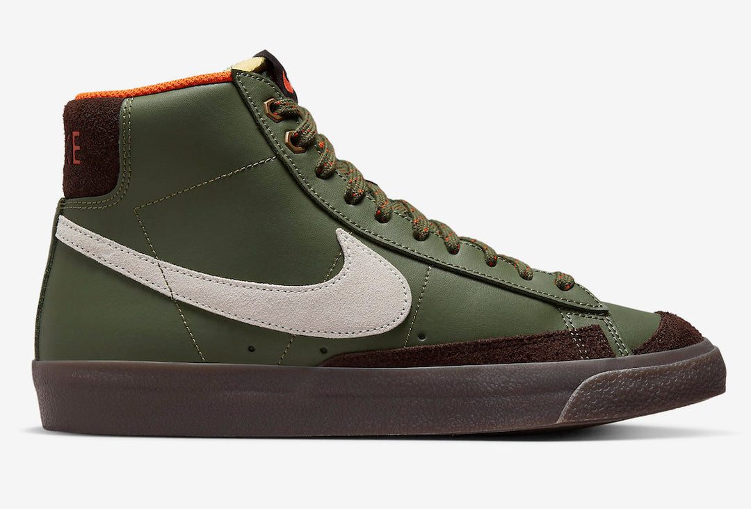 Nike Blazer Mid '77 VNTG Army Olive Summit White DZ5176-300