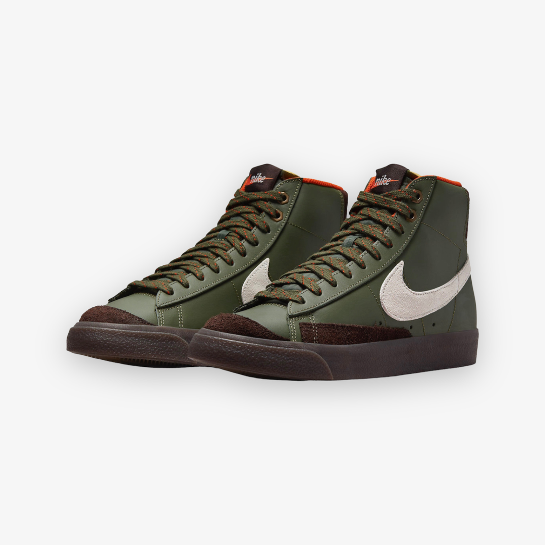 Nike Blazer Mid  display picture 2