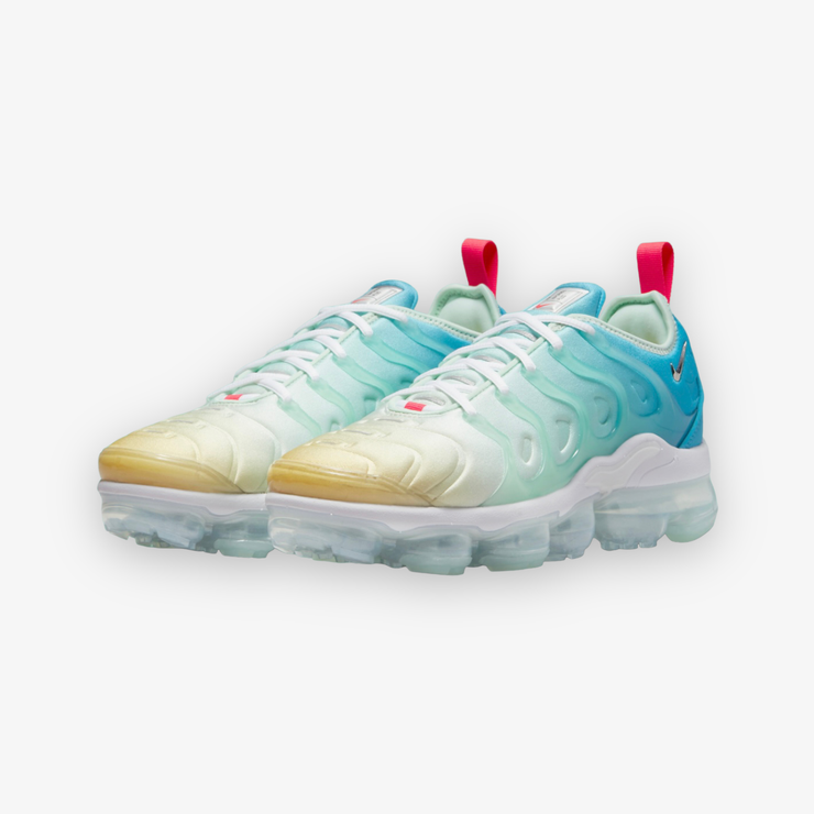 Vapormax plus top metallic silver