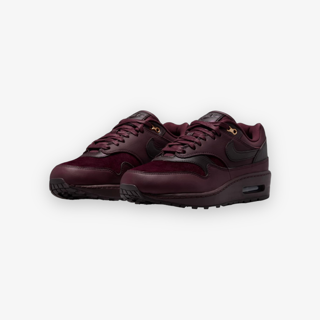 WOMEN S NIKE AIR MAX 1 87 BURGUNDY CRUSH BURGUNDY CRUSH DV3888 600 Sneaker Junkies