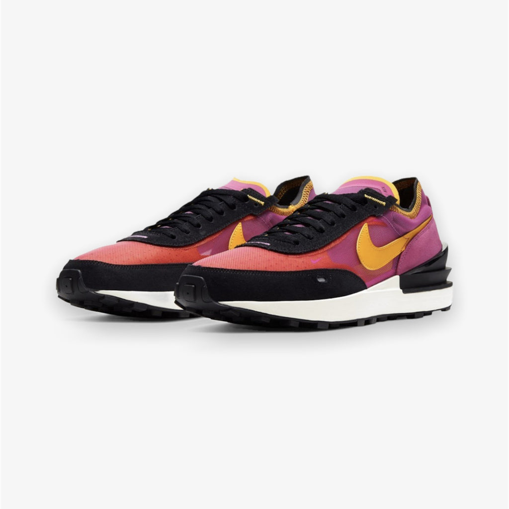 Nike Waffle One Active Fuchsia University Gold DA7995-600  display picture 1