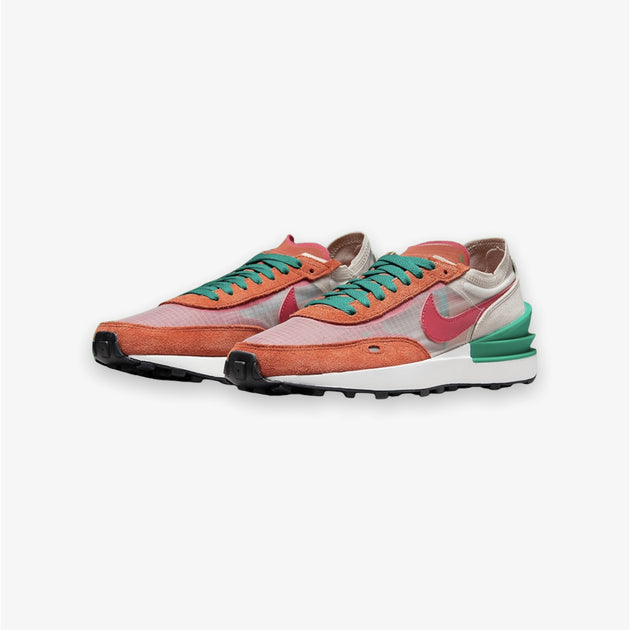 Women's Nike Waffle One Burnt Sunrise Mystic Hibiscus DN4696800