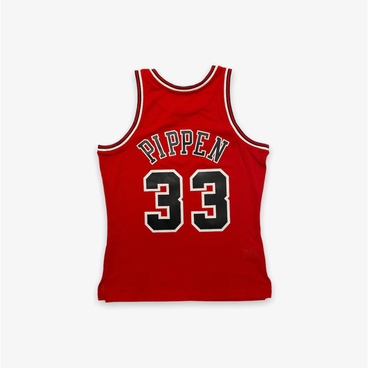 pippen red jersey