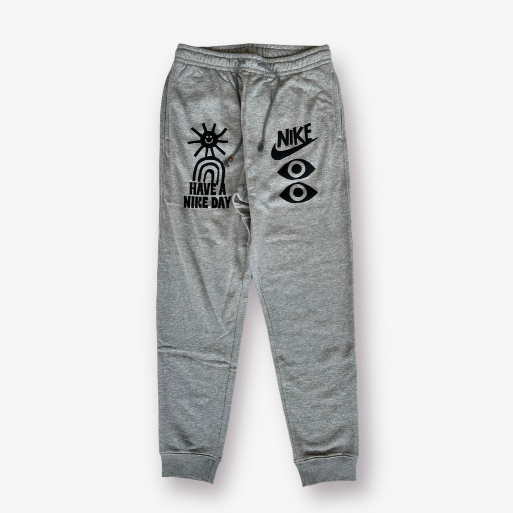 Have a clearance nike day sweatpants