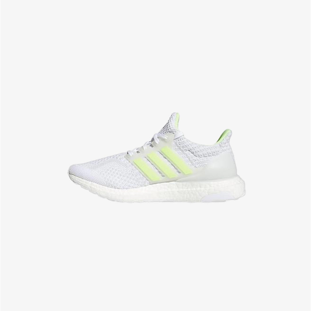 adidas gazelle silver green womens adidas ULTRABOOST 22 Running Shoes | Triple White main image 0