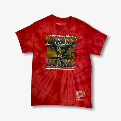 Mitchell & Ness NBA Elevate Red Milwaukee Bucks T-shirt
